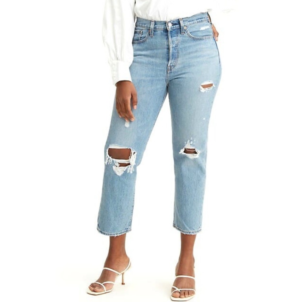 Levi’s Wedgie Straight Fit Distressed Jeans